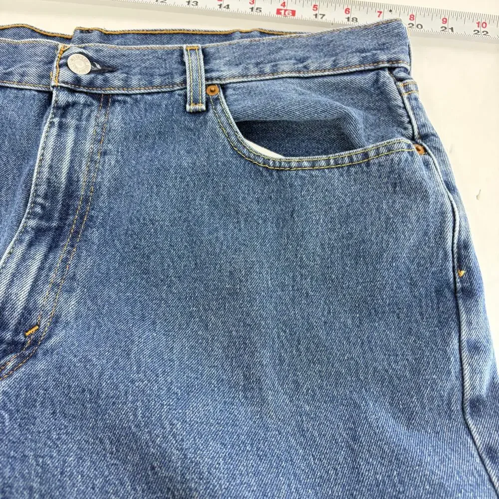 Levi's 550 Relaxed Fit Jeans Men's W40 L30 Medium Wash Denim
